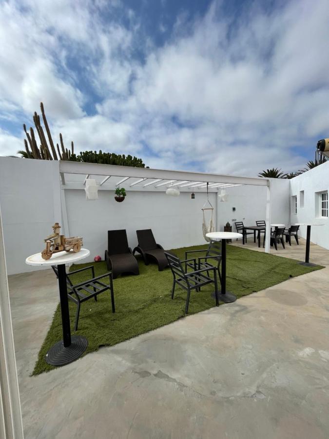 Apartamentos Elena Lajares Exterior photo