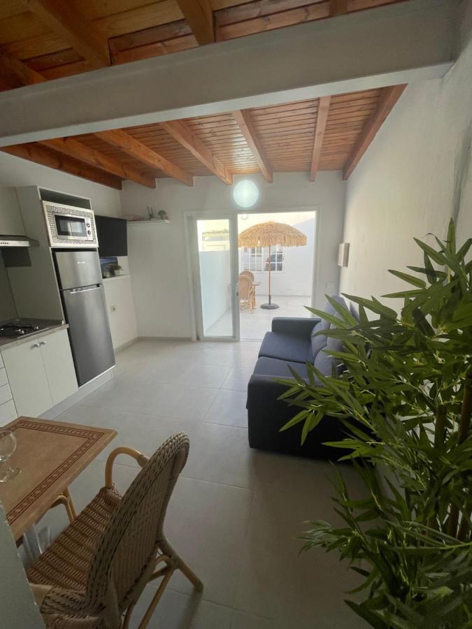 Apartamentos Elena Lajares Exterior photo